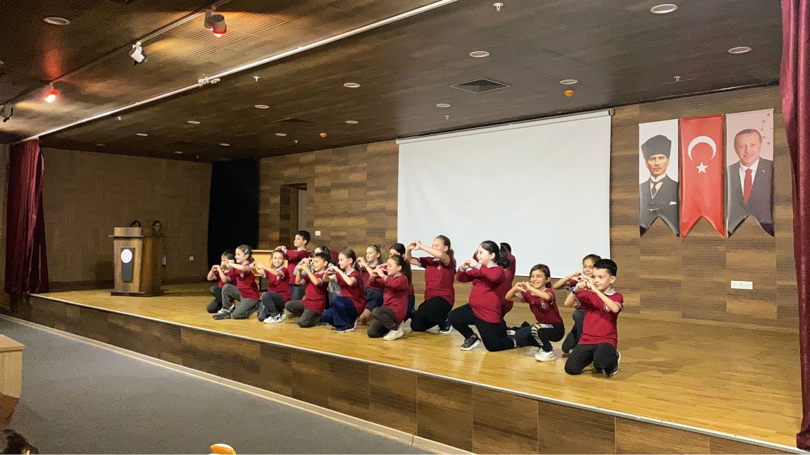 İlköğretim Haftası Coşkuyla Kutlandı